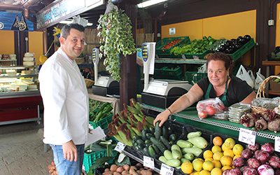 El primer “Tesoro Agroalimentarios” dejó el sabor de la papaya en el Mercado del Agricultor y el Artesano de Tegueste