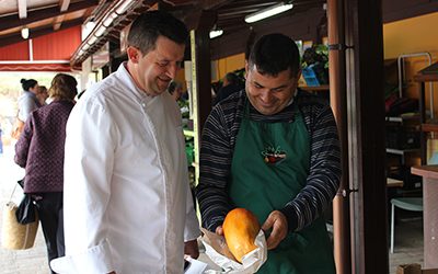 El Mercado del Agricultor y el Artesano de Tegueste cierra con éxito la campaña “Comer sano tiene premio”