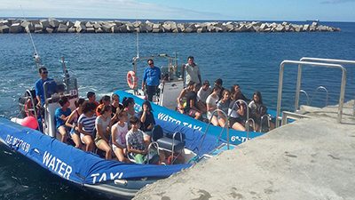 21 jóvenes teguesteros realizan una visita a la Playa de Antequera dentro de “Busca Tu Alternativa”