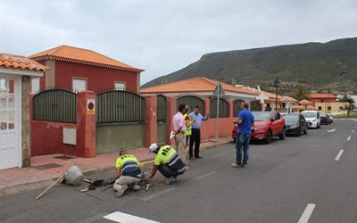 El Ayuntamiento inicia varias obras de saneamiento en las carreteras TF-13 y TF-154 con una inversión de 89.000 euros