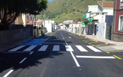 Obras y Servicios renueva la red de abastecimiento de la calle El Carmen